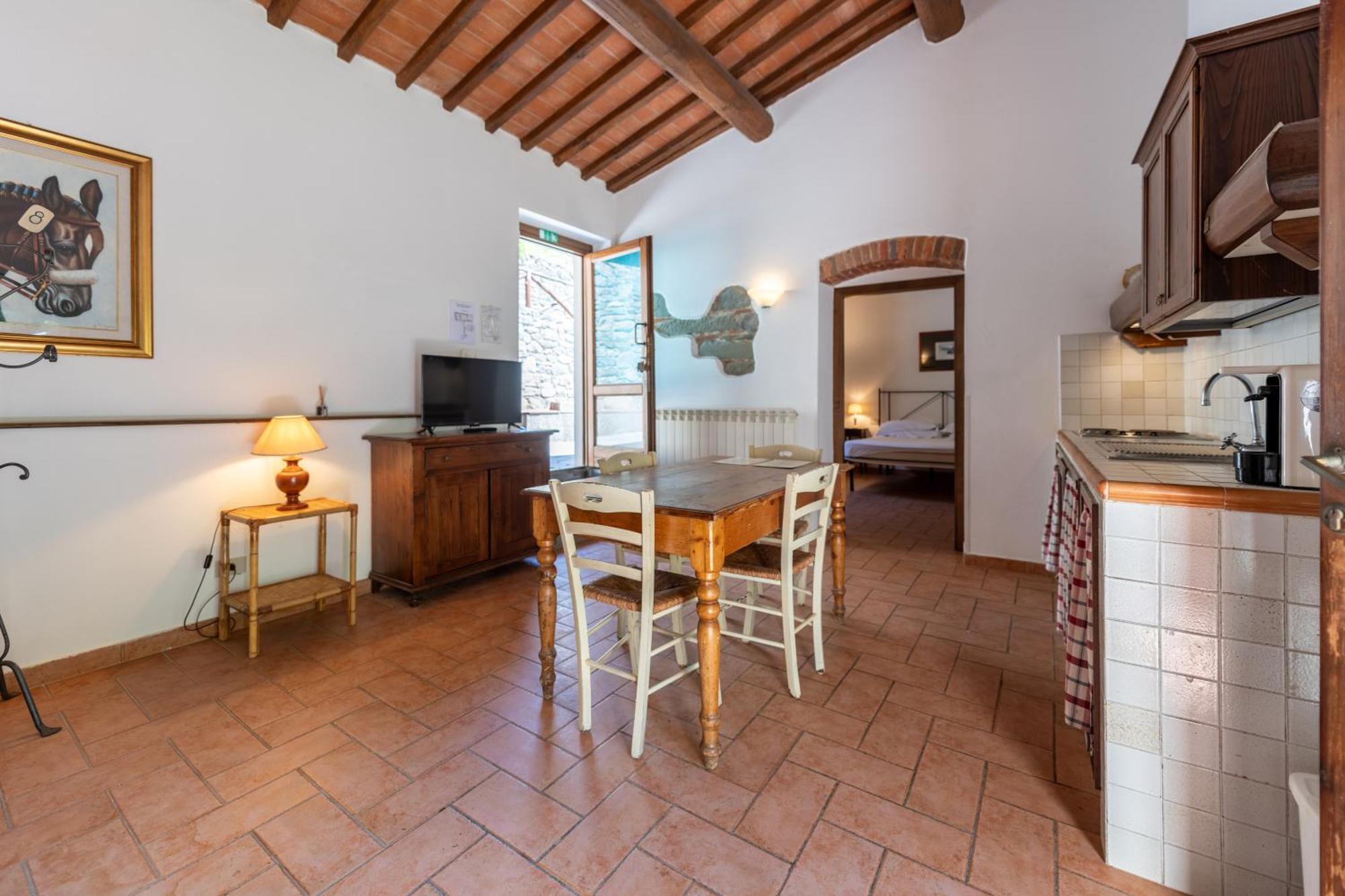 La Ferriera Exclusive Resort - Pool & Waterfall Loro Ciuffenna Bagian luar foto